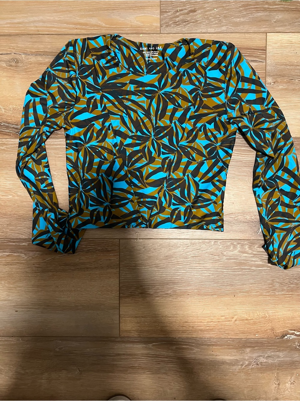 Cami and Jax Long Sleeve Abstract Leaf Print Top - Teal & Olive swim top XL